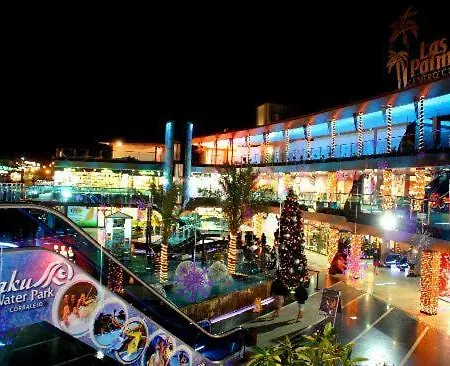 Ohana Surf House بيت ضيافة